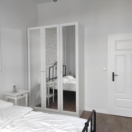 Laurowy - Apartamenty Smart Projekt Тарнув Экстерьер фото